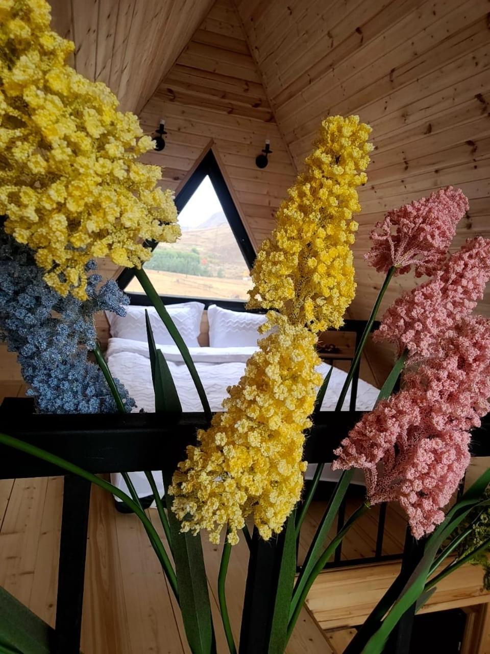 Mtisguli Cottages Казбеги Екстериор снимка